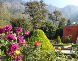 7 Days And 6 Nights : KASHMIR VAISHNODEVI TOUR